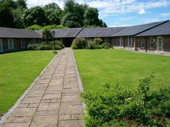 Netley Hall Dorrington 外观 照片