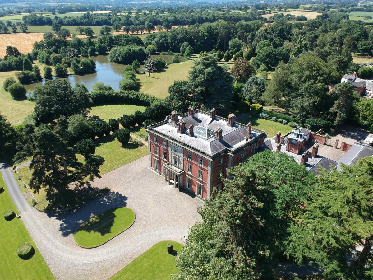 Netley Hall Dorrington 外观 照片